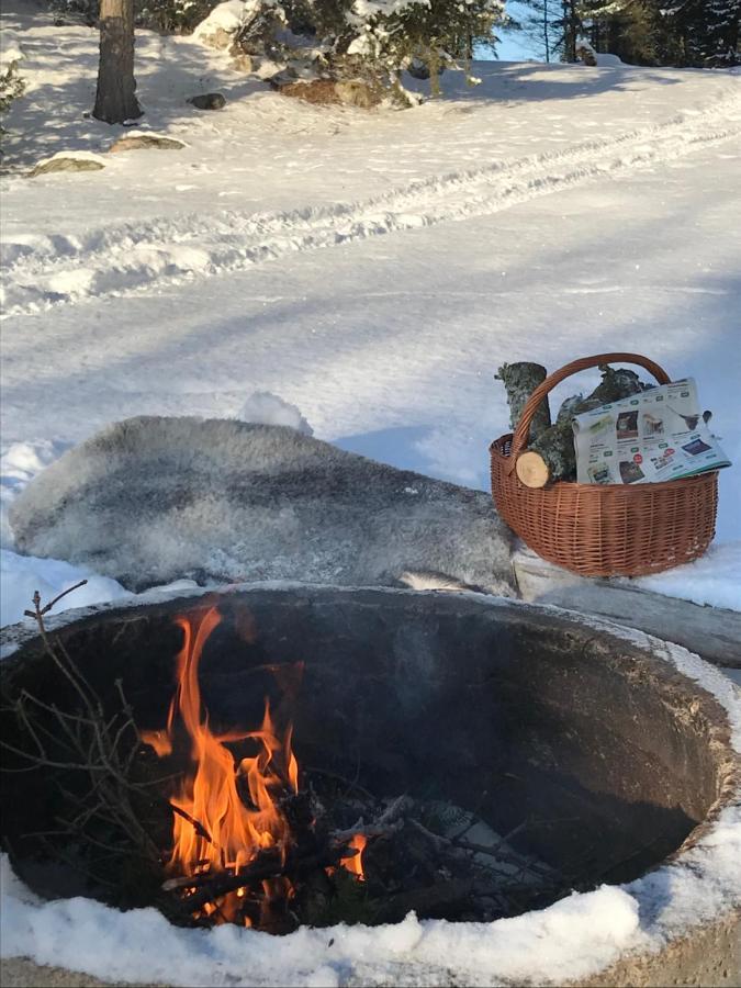 Kroksta Gard Bälinge Buitenkant foto