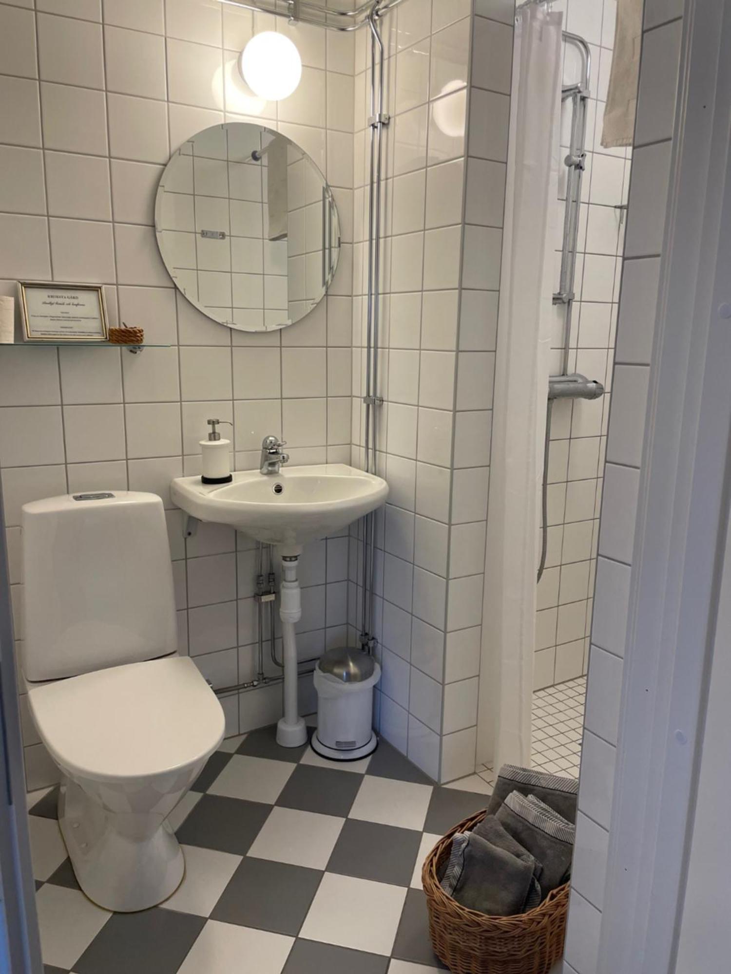 Kroksta Gard Bälinge Buitenkant foto